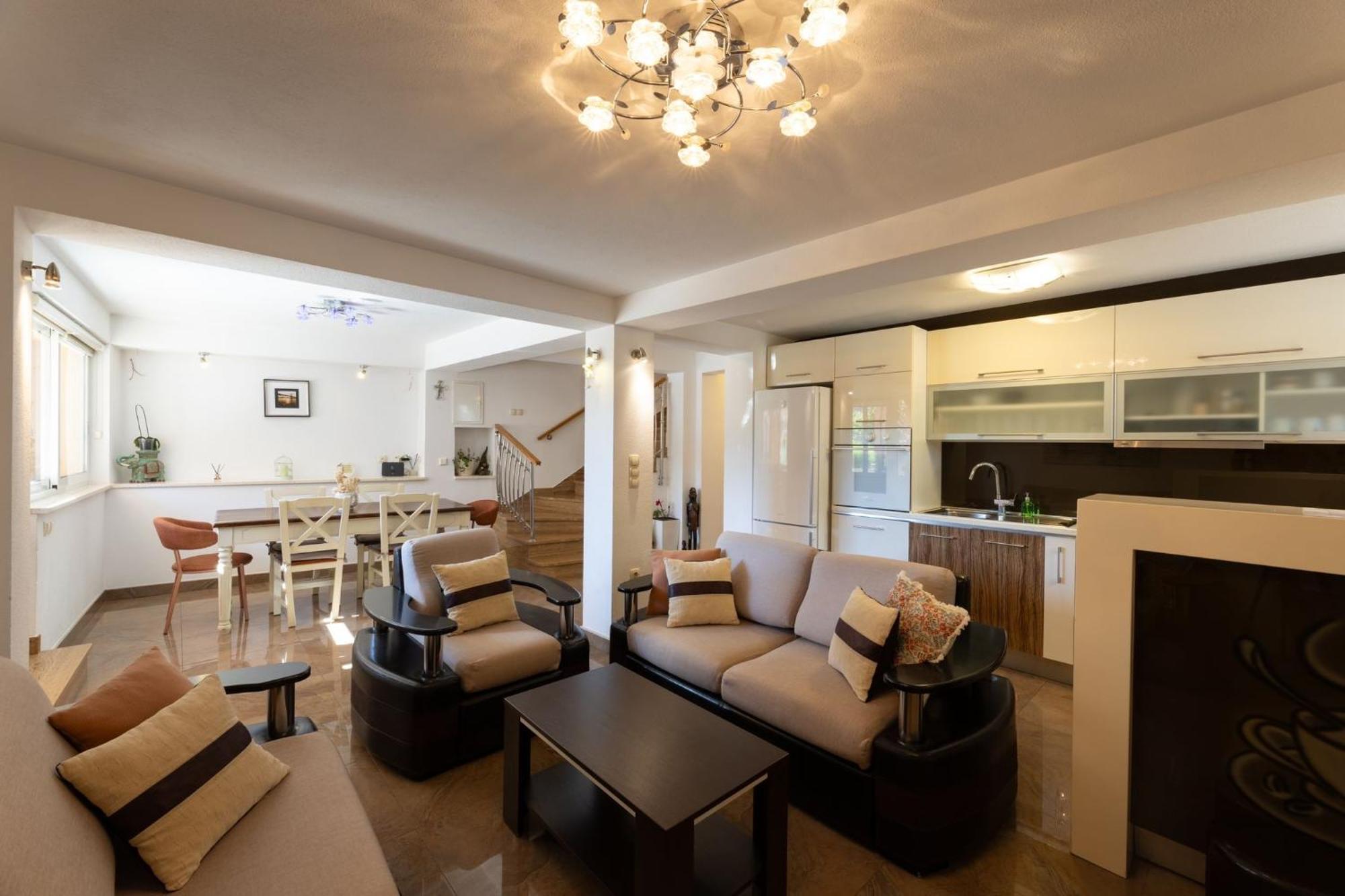 Apartments Belmat Trogir Exterior foto